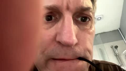 Snapshot of icums4u chatting on 13, 1, 2025 icums4u online show from 13, 1, 2025