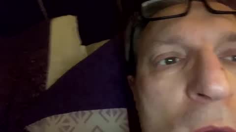 Snapshot of icums4u chatting on 1, 2, 2025 icums4u online show from 1, 2, 2025