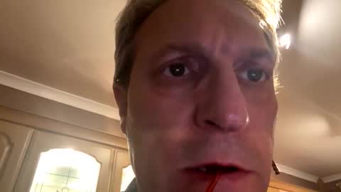 Snapshot of icums4u chatting on 26, 11, 2025 icums4u online show from 26, 11, 2025