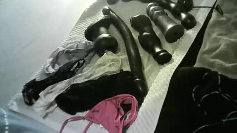 ... online show from 18, 4, 2026