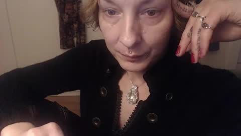 Ifk Donkeys online show from 12, 11, 2025