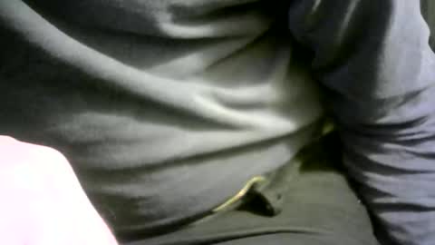 Snapshot of ignoredlittlestloser chatting on 4, 11, 2025 ignoredlittlestloser online show from 4, 11, 2025