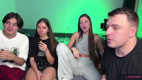 Julia and Mira online show from 29, 1, 2025