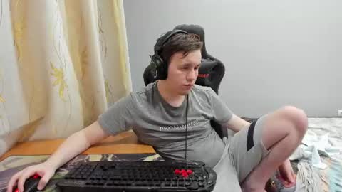 Snapshot of iliaskrislove chatting on 18, 6, 2026 iliaskris online show from 18, 6, 2026