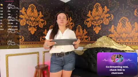 Snapshot of iliy_pervertedx chatting on 29, 5, 2026 LILY online show from 29, 5, 2026