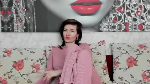 Snapshot of illegalbeauty87 chatting on 21, 1, 2025 Ingrid or more easier...Miss  GoDDess Mistress online show from 21, 1, 2025