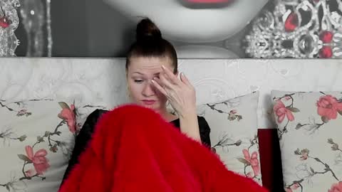 Snapshot of illegalbeauty87 chatting on 27, 1, 2025 Ingrid or more easier...Miss  GoDDess Mistress online show from 27, 1, 2025