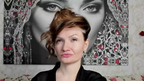 Snapshot of illegalbeauty87 chatting on 3, 3, 2025 Ingrid or more easier...Miss  GoDDess Mistress online show from 3, 3, 2025
