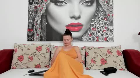 Snapshot of illegalbeauty87 chatting on 10, 9, 2025 Ingrid or more easier...Miss  GoDDess Mistress online show from 10, 9, 2025