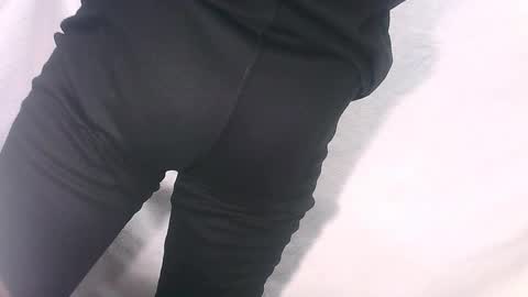 Snapshot of illubricat chatting on 23, 11, 2025 illubricat online show from 23, 11, 2025