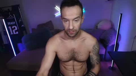 Snapshot of ilyafriend chatting on 25, 7, 2026 Ilya online show from 25, 7, 2026