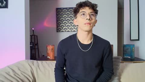 Snapshot of im__thomas chatting on 9, 9, 2025 IM THOMAS online show from 9, 9, 2025