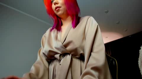 Roxy online show from 19, 5, 2026