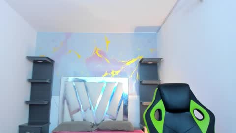 Snapshot of im_brittany_333 chatting on 17, 1, 2026 im_brittany_333 online show from 17, 1, 2026