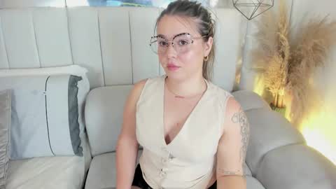 DAHLIA online show from 19, 2, 2026