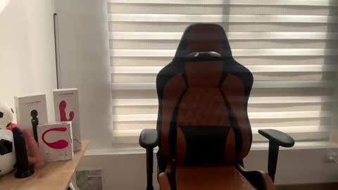 Laia online show from 14, 1, 2025