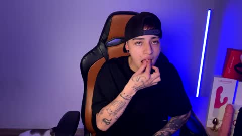 Laia online show from 27, 2, 2025