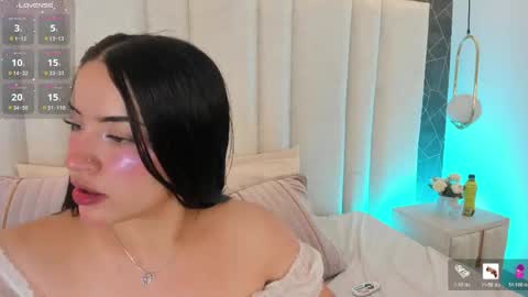 im_miadoll online show from 25, 5, 2026