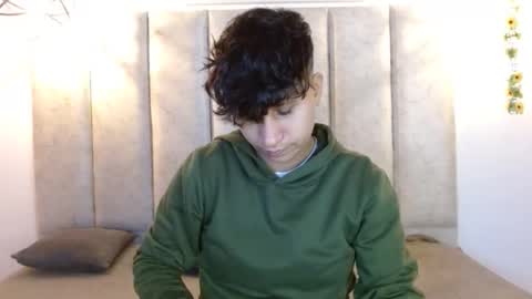 milan online show from 12, 10, 2025