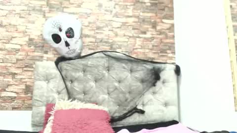 milan online show from 25, 10, 2025