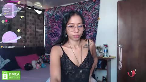 Snapshot of im_moonlight chatting on 18, 11, 2025 Cutie pie online show from 18, 11, 2025