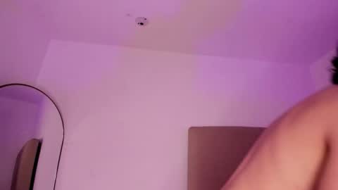 Snapshot of im_perseo_ chatting on 22, 2, 2026 Perseo - Help me with 50 thumbs up online show from 22, 2, 2026