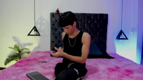 Snapshot of im_ralff chatting on 8, 5, 2026 RALF online show from 8, 5, 2026
