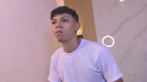 im_sebaslopez online show from 30, 1, 2025