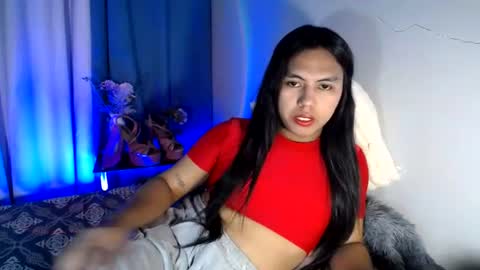 Snapshot of im_ur_girl_demure chatting on 24, 6, 2026 kyline online show from 24, 6, 2026