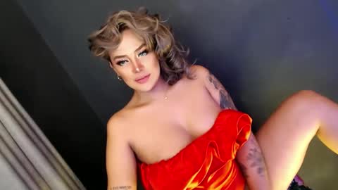 Candy Moore online show from 7, 1, 2025