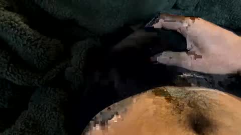 imakeucumonmyface online show from 17, 12, 2024