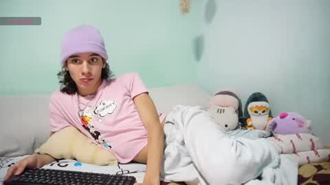 Colton Alvin Independent model online show from 29, 1, 2025