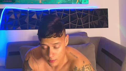 Snapshot of imconor chatting on 15, 1, 2025 imconor online show from 15, 1, 2025