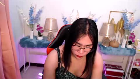 Ashley online show from 11, 2, 2025