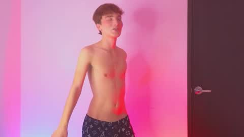 Snapshot of imjuanse chatting on 27, 10, 2025 Juan Sebastian online show from 27, 10, 2025