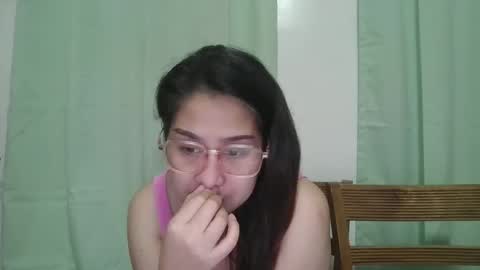 Snapshot of immaculate02 chatting on 17, 5, 2026 Immaculate02 online show from 17, 5, 2026