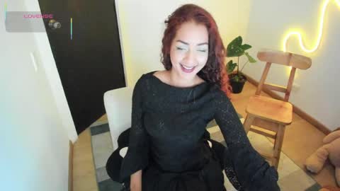 Snapshot of immia_rosse chatting on 11, 5, 2026 mia --------- COL TIME online show from 11, 5, 2026