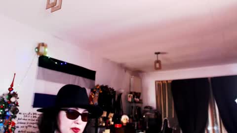 Empress online show from 24, 12, 2024