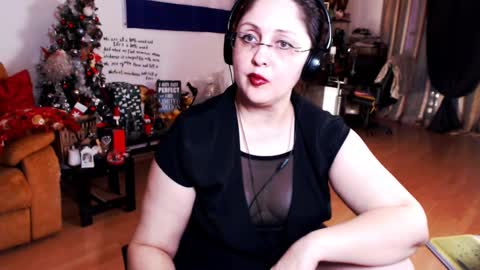 Empress online show from 2, 1, 2025