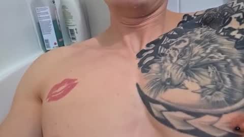 impressedmuch459 online show from 19, 2, 2026