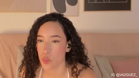 Snapshot of imsarah__ chatting on 1, 2, 2026 Sara online show from 1, 2, 2026