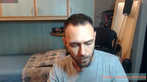 Snapshot of imsimo chatting on 9, 11, 2025 Simo online show from 9, 11, 2025