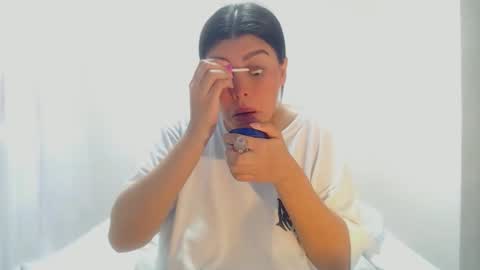 Snapshot of imsweetlips chatting on 21, 12, 2025 imsweetlips online show from 21, 12, 2025