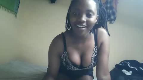 Snapshot of imyour_girl chatting on 11, 10, 2025 Im sonny online show from 11, 10, 2025