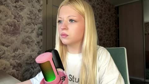 Lola online show from 24, 4, 2026