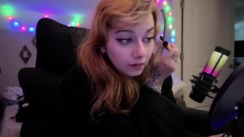 Inarafoxx online show from 2, 6, 2026