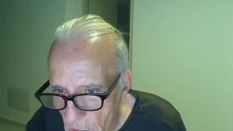 Snapshot of incendiado chatting on 4, 11, 2025 incendiado online show from 4, 11, 2025