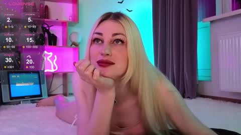  Dina  Help me reach 100 likes  online show from 29, 10, 2025