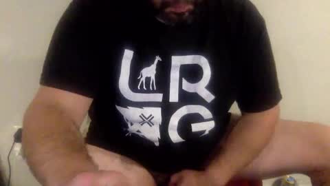 Snapshot of incog133 chatting on 26, 10, 2025 Dave online show from 26, 10, 2025