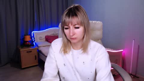 incredible_ariela online show from 8, 12, 2024